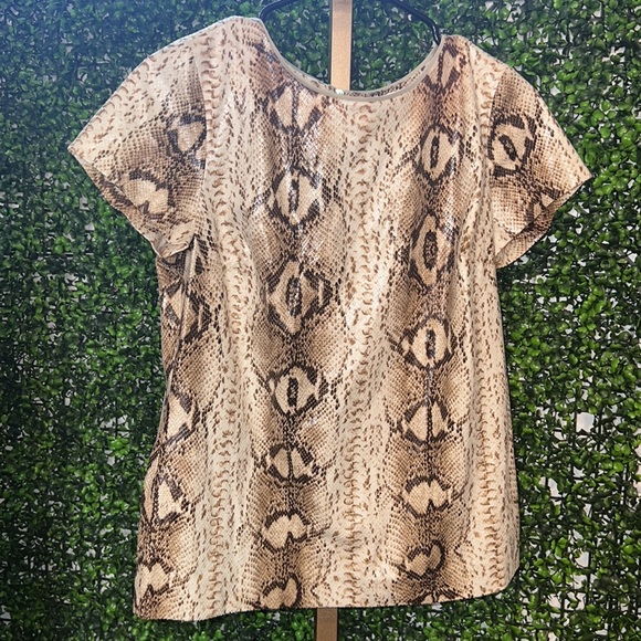MICHAEL Michael Kors Tops - Michael Michael Kors Waxed Snake Animal Print Career Blouse Top size 4